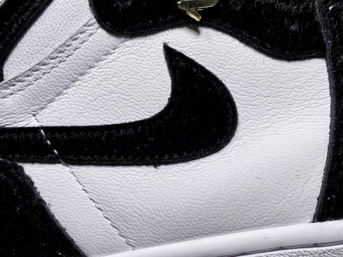 Air Jordan 1 Retro High OG “Panda” CD0461-007