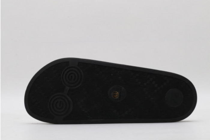 GUCC SLIPPERS