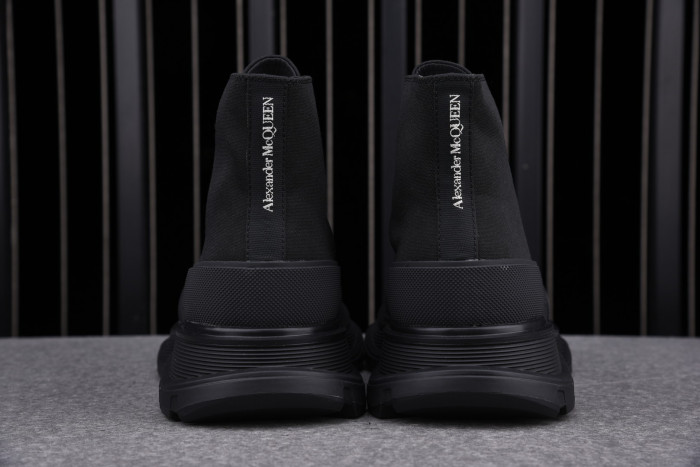 MQ SNEAKERS