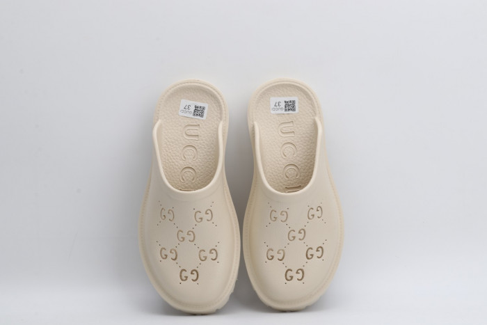 GUCC SLIPPERS