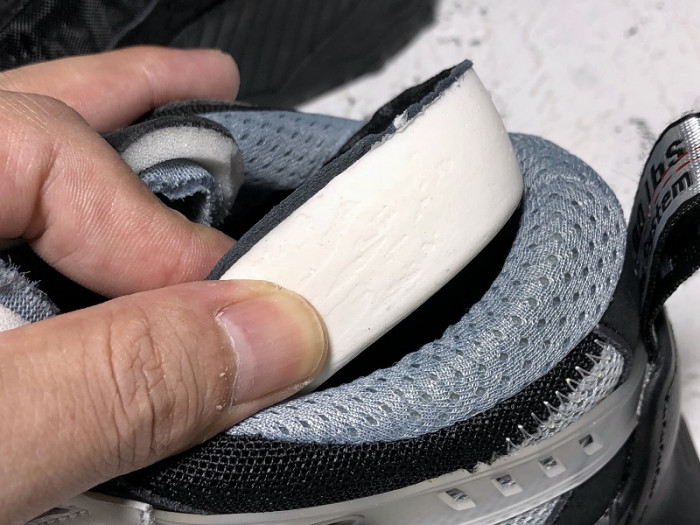 OFF-WHITE C/O ODSY-1000 SNEAKER BLACK