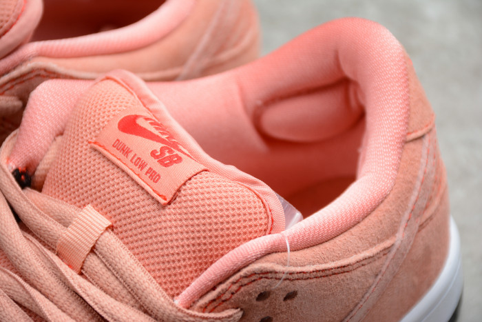 Nike SB Dunk Low “Pink Pig” CV1655-600