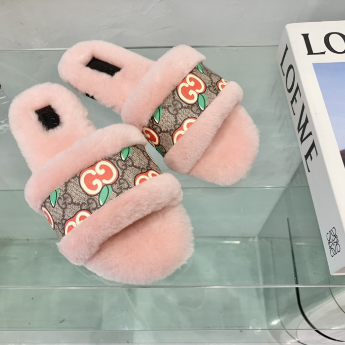GUCC SLIPPER