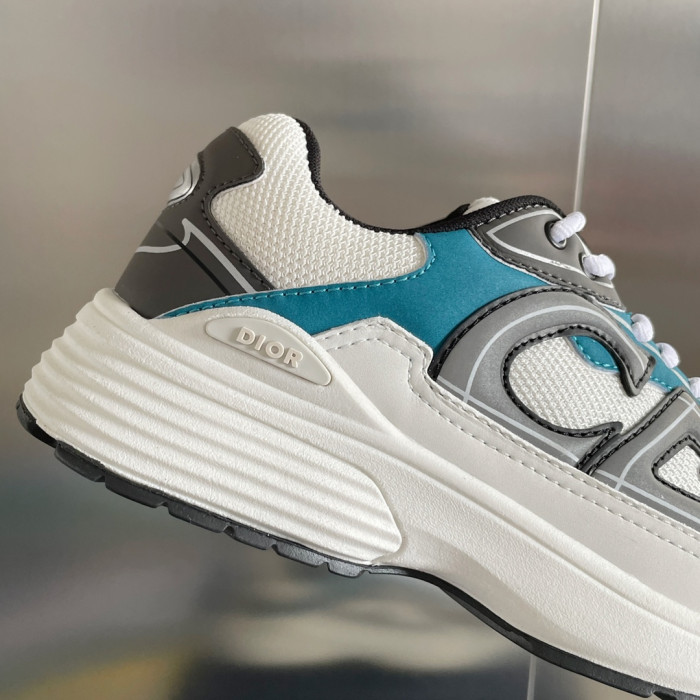 DR B30 Sneakers