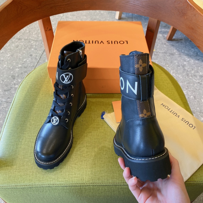 LOUS VUITO BOOTS